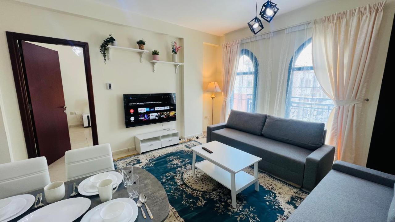 Newly Furnished Cozy One Bed Room Apartment 2 Bathroom City View Dubaj Exteriér fotografie
