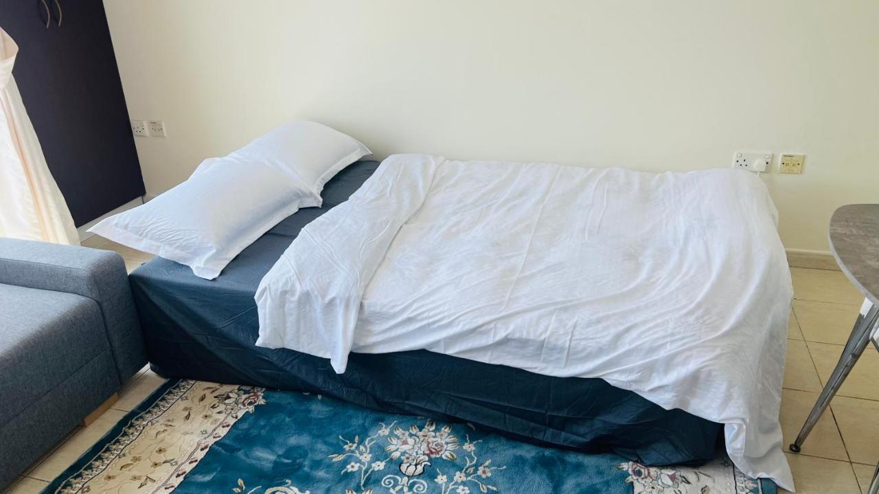 Newly Furnished Cozy One Bed Room Apartment 2 Bathroom City View Dubaj Exteriér fotografie